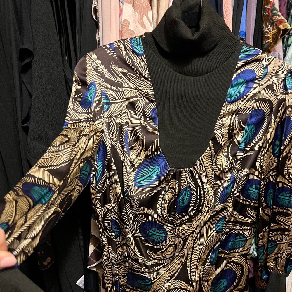 Etcetera silk Turtle Neck Blouse top Size 8